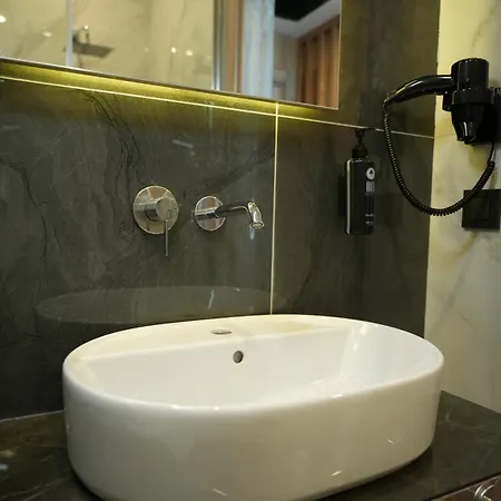 Kent Hotel