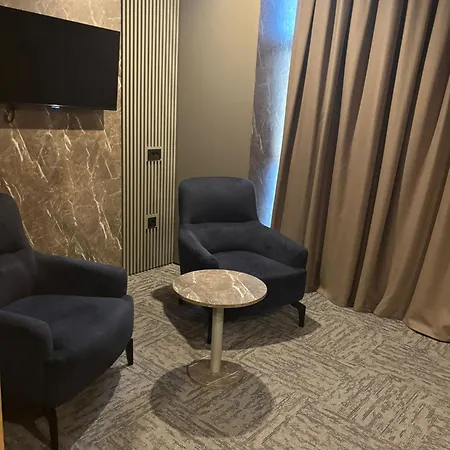 Kent Hotel 3*
